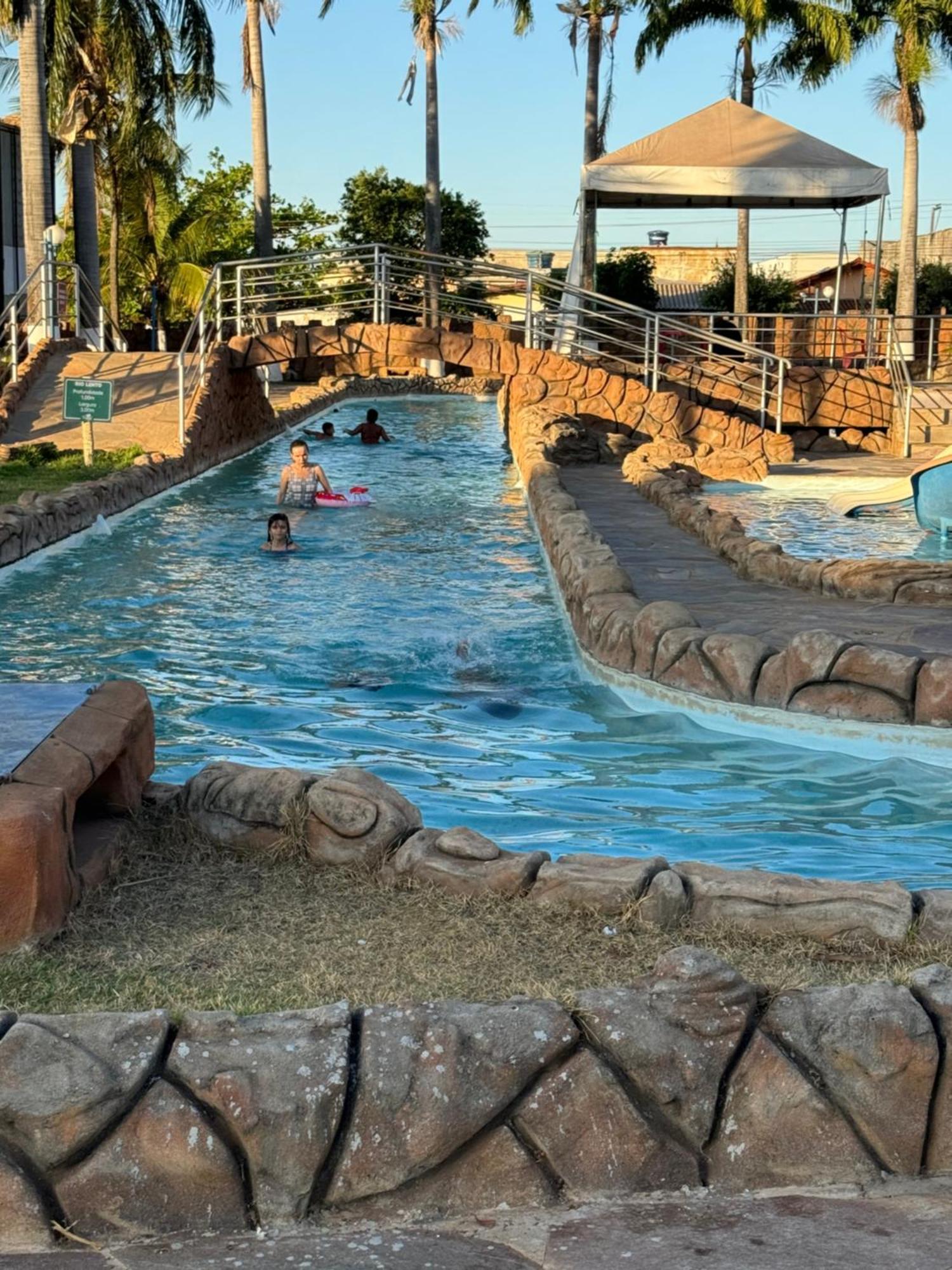 Acquaville Flat E Parque Aquatico カルダス・ノバス エクステリア 写真